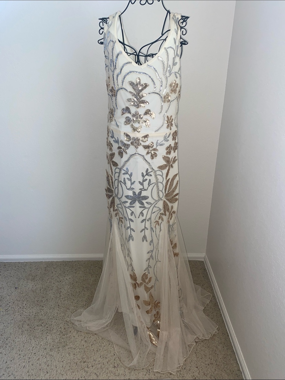 Gorgeous Cream colored evening Dress
